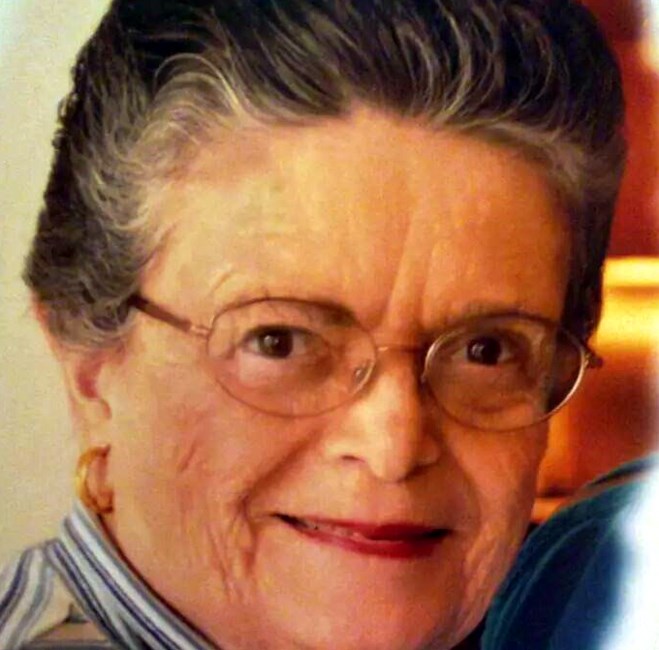 Obituary of Marjorie D Holmes