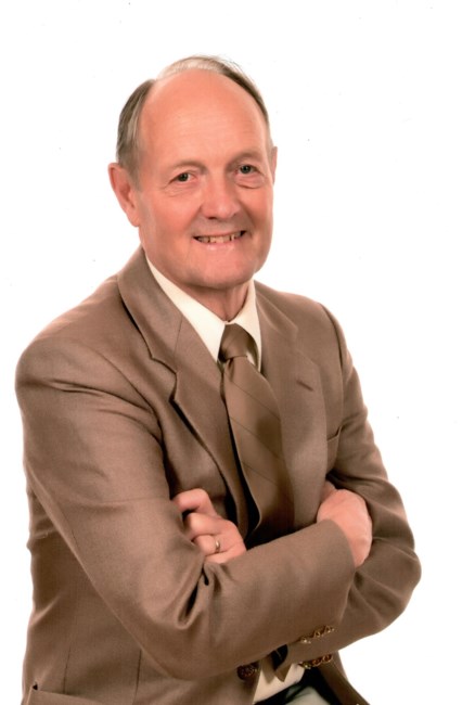 Obituary of Dr Thom Serrin Van Boskirk