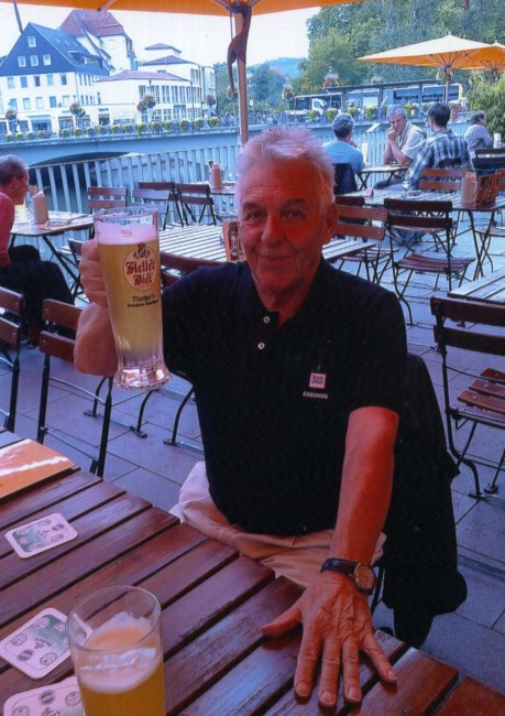 Obituary of Erhard Bochert