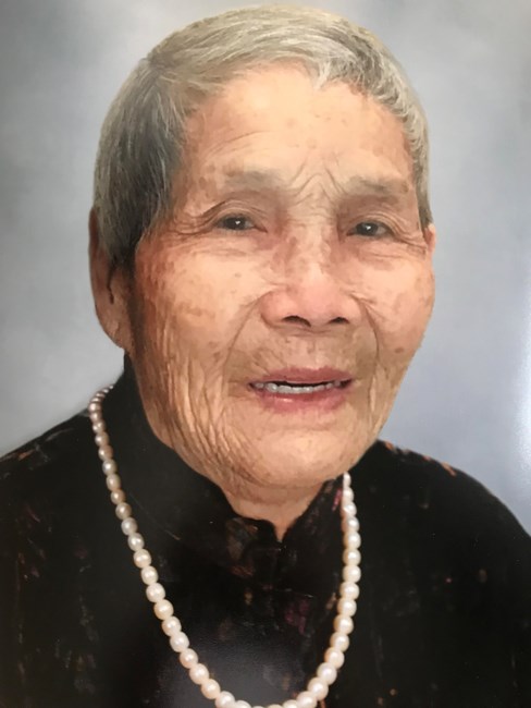 Obituary of Thay Thi Phung