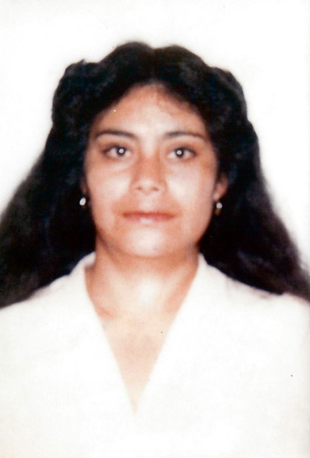 Obituario de Maria Elena Rivas