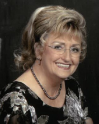 Obituary of Carolyn Beverly McDonald