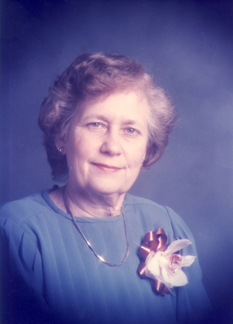 Obituary of Christine Roos Hoppe