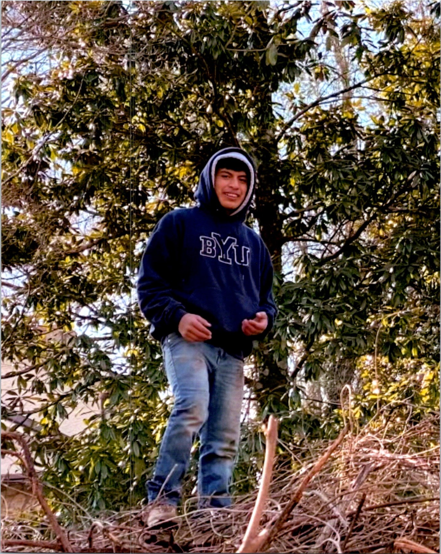 Obituario de Axel Adrian Velasquez Lopez