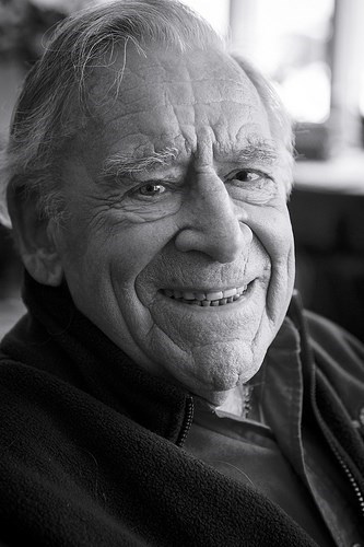 Obituary of William Pfaff