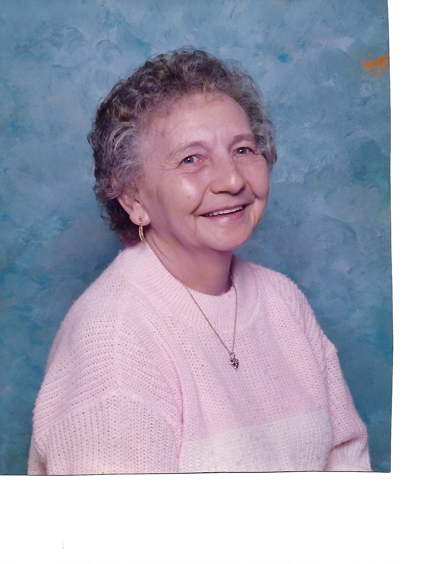 Obituary of Mona Florence Mounts