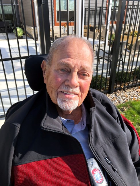 Obituario de Charles Schroeder