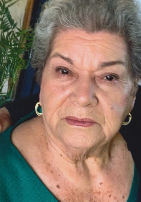 Obituary of Carmen Calderon