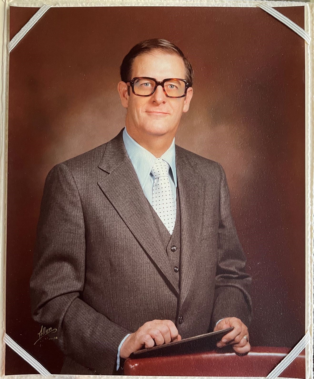 Obituary of Dr. James Francis Molloy III