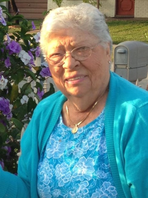 Obituary of Leonila Guerra