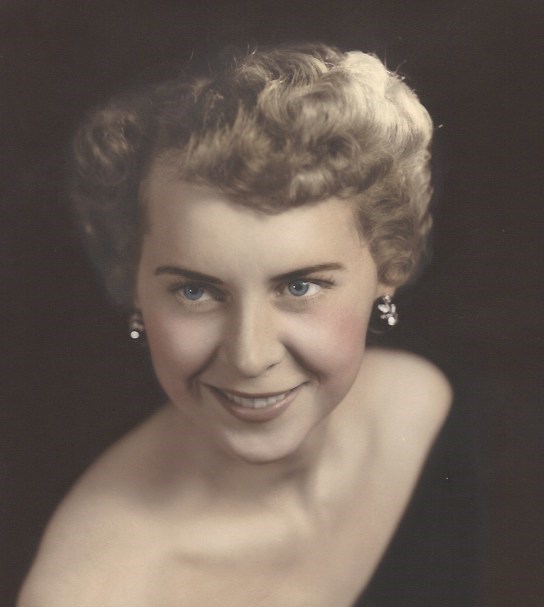 Obituary of Fay Everett Desale