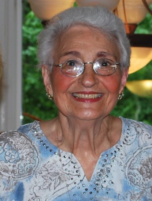 Obituario de Mary Virginia Maple