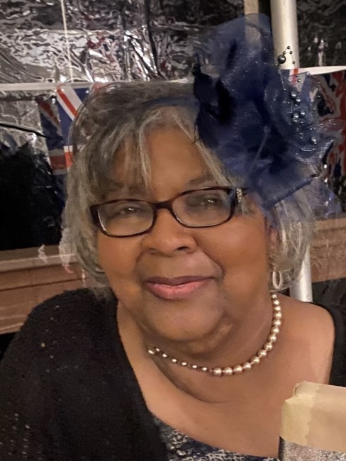 Obituario de Linda Saunders Smith