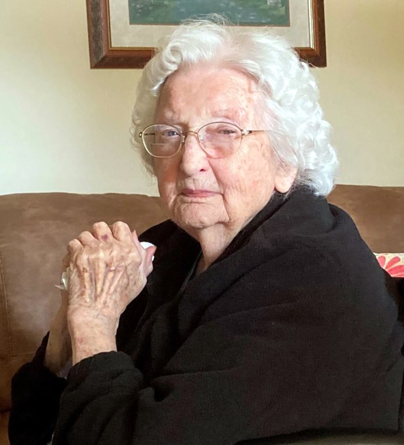 Obituario de Betty Jean Long