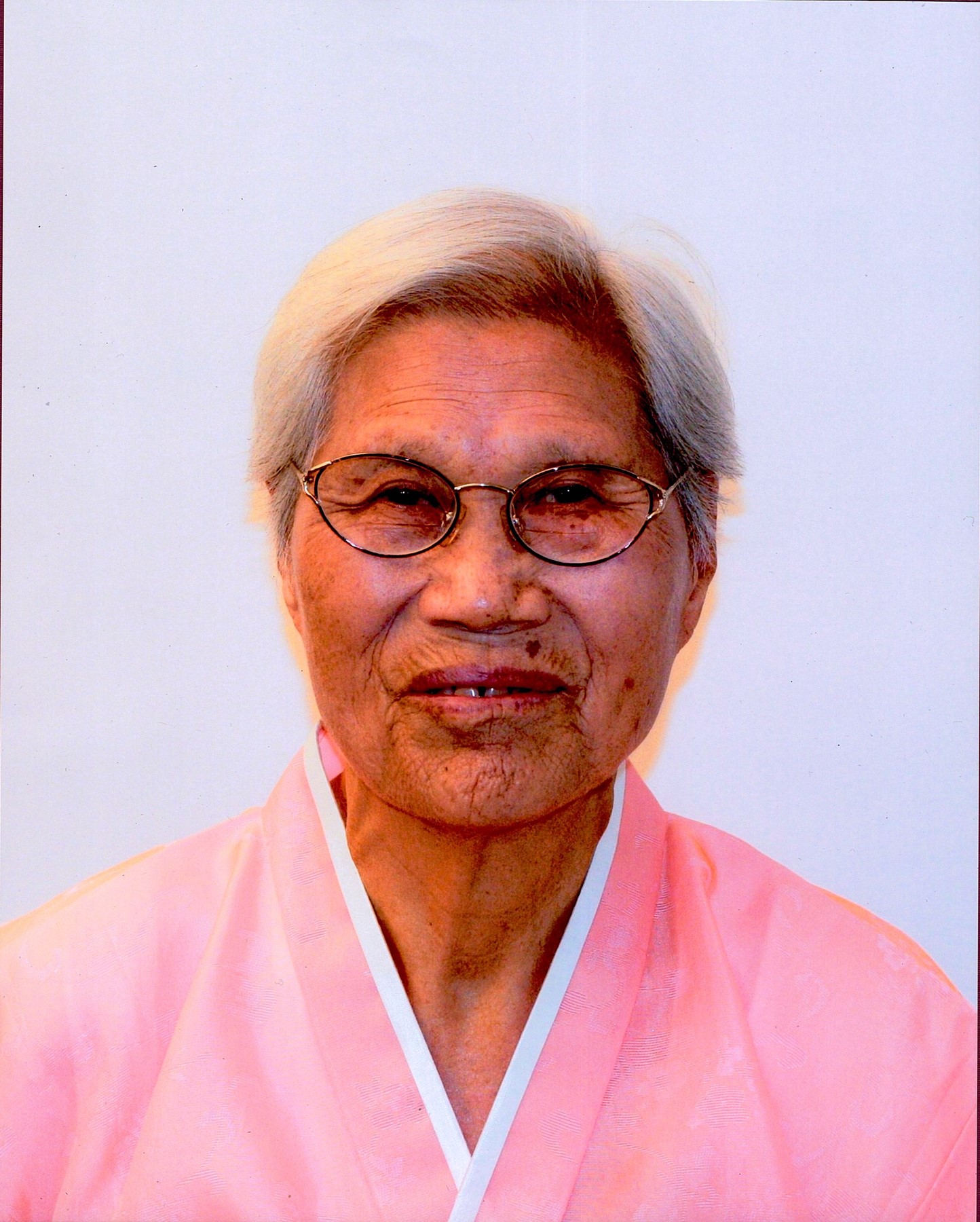 Obituary of We Suel Lee