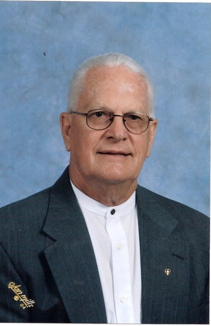 Obituary of Robert D Dusch