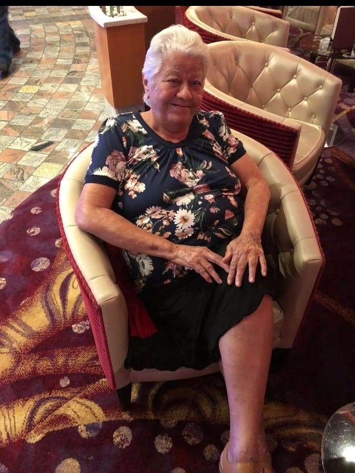 Obituary of María I. Ferrer Santa