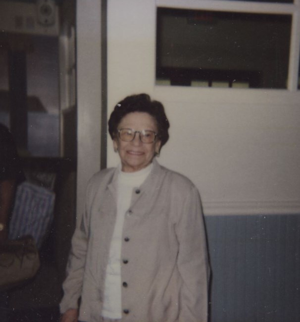 Obituary of Gloria Louise Dinelli