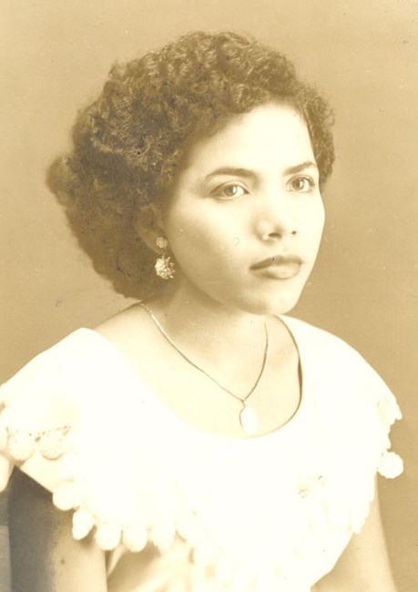 Obituary of Maria Teresa Acevedo
