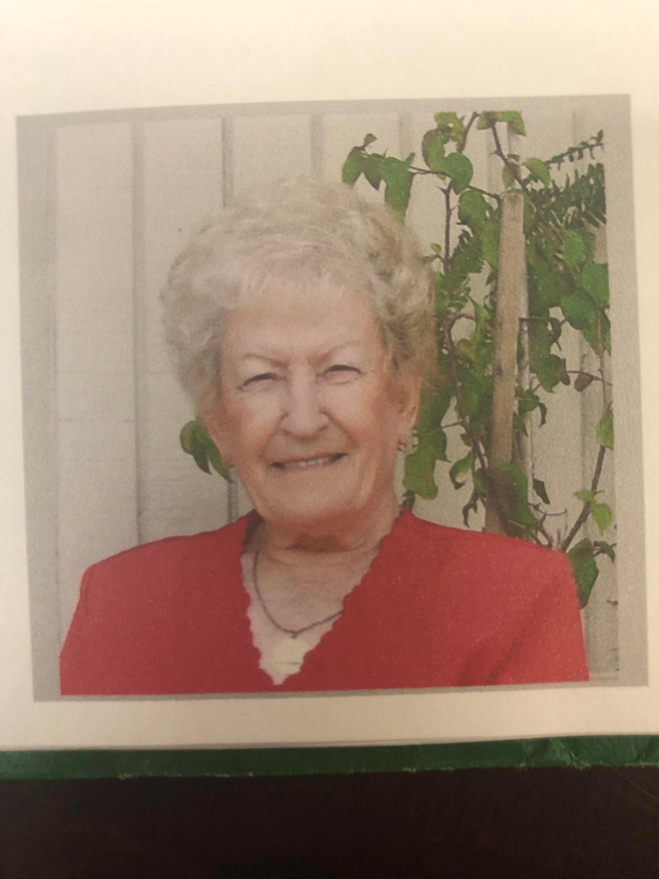 Obituary of Floedelle M Rainey