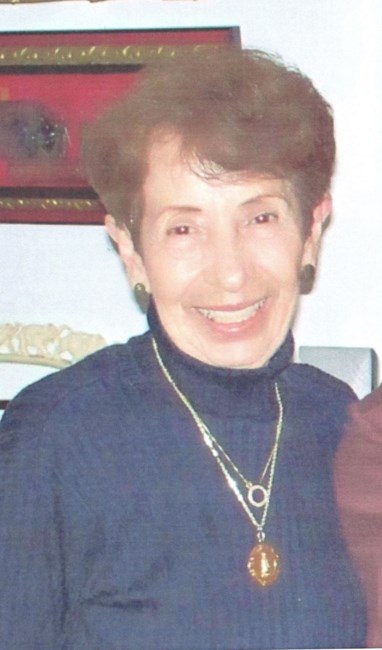Obituary of Lucy Reyes Vargas