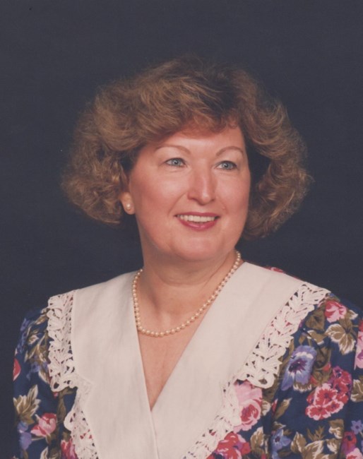 Obituary of Betty Pounds Lee