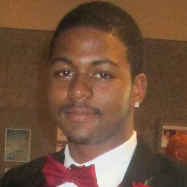 Obituario de Malcolm D. Mency