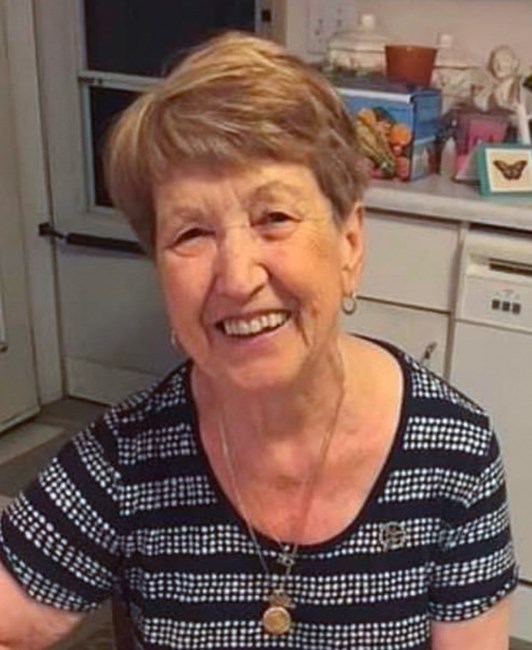 Obituary of Polichronia "Nina" Moutsos