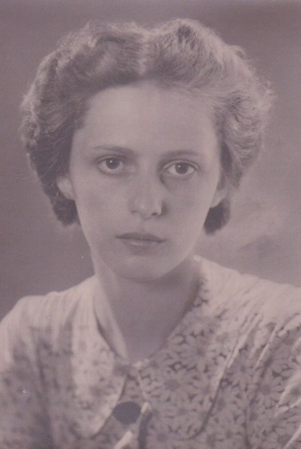 Obituary of Anneliese Lutzi