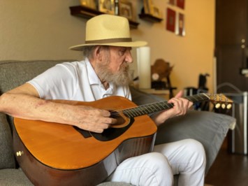 Obituary of Michael Mackie