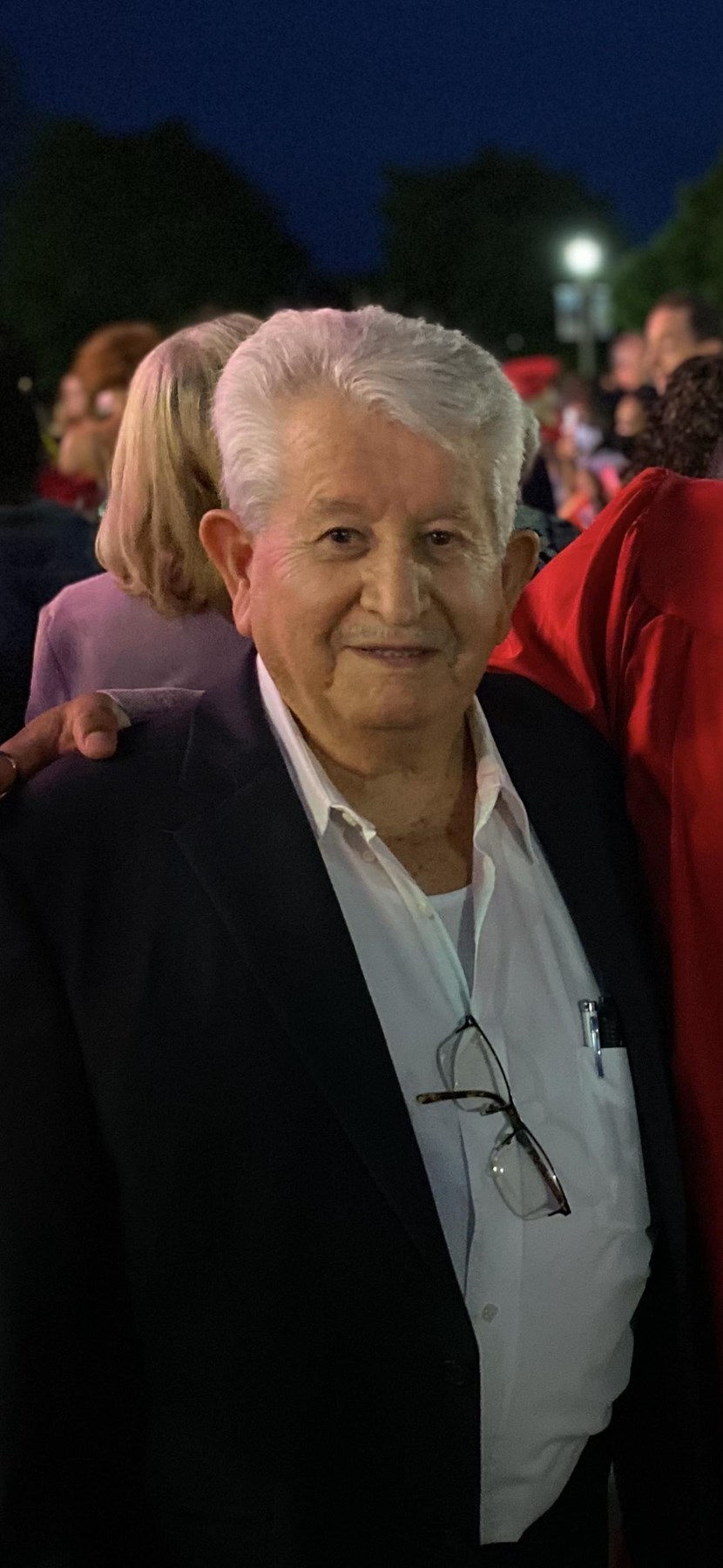 Obituary of Fernando M Munoz