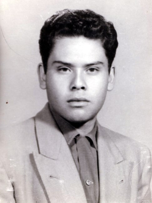 Obituario de Salvador M. López