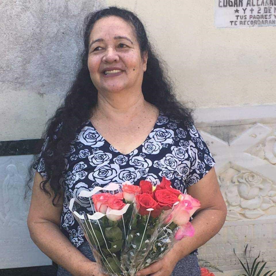 Obituary of Aura Alicia Figueroa