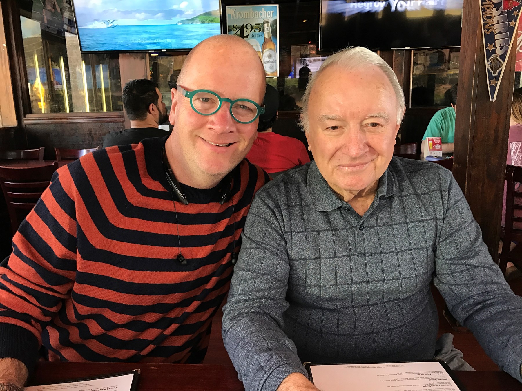 Obituary of H. Larry Crosby