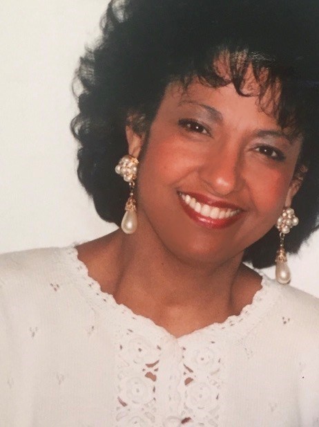 Avis de décès de Yvonne Rita Robinson Longsworth