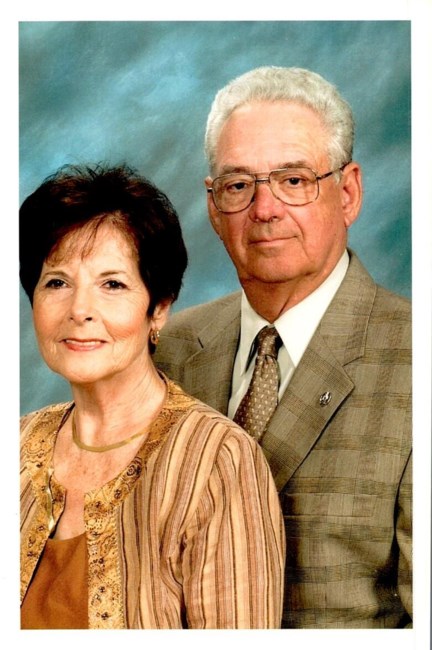 Obituario de Eugene McConnell Foster