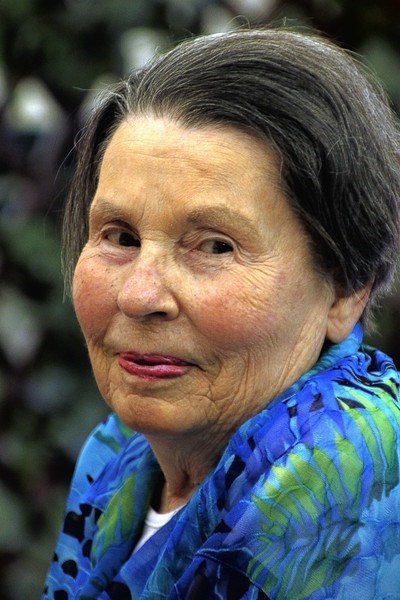 Obituary of Betty (née Bentschner) Henderson Meng