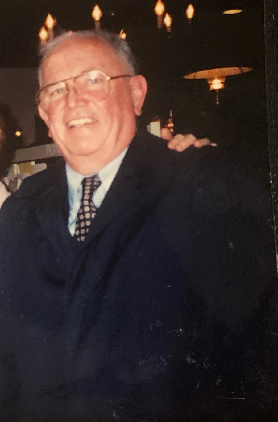 Obituary of Walter J. Kearns Jr.
