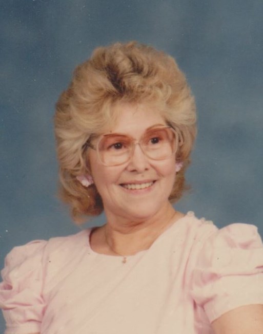 Obituary of Evelyn Marie Logsdon Clark