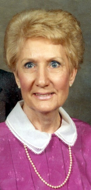 Obituary of Vivian Moss Holley
