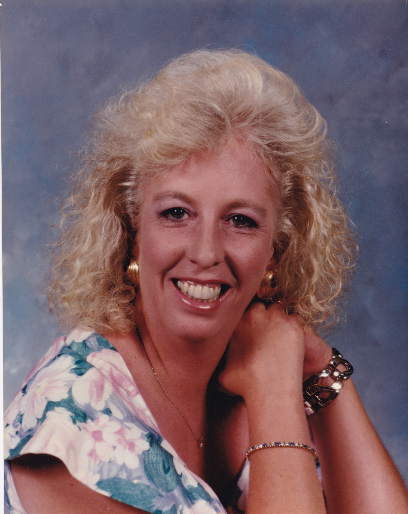 Obituary of Kathryn Ann Lowe