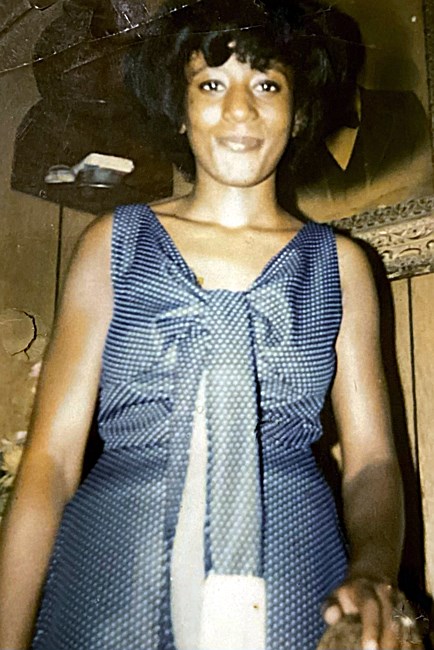 Obituario de Flossie Mae Harris