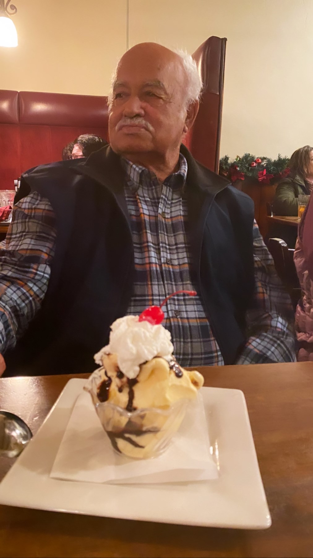 Obituary of Gustavo Chavez