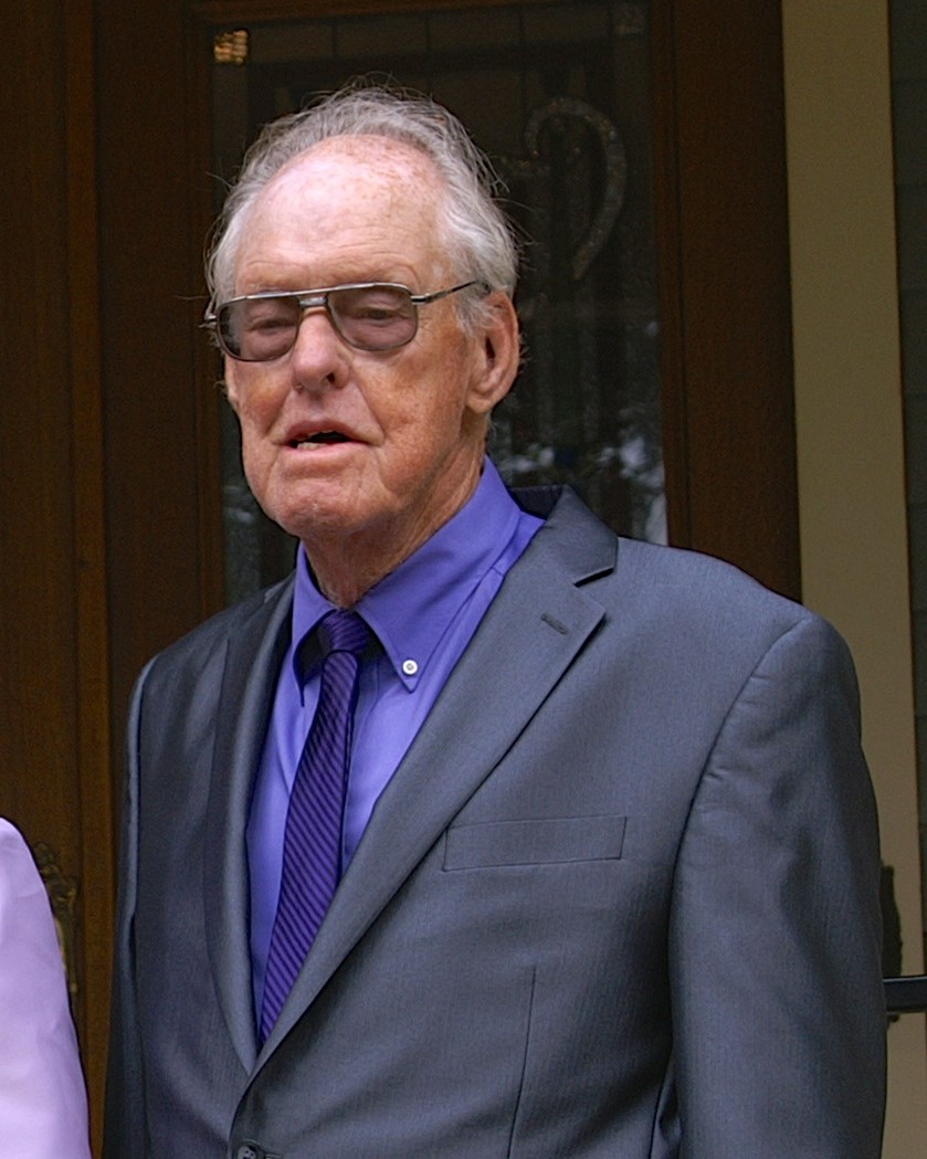 Obituary of Wayne Phillips