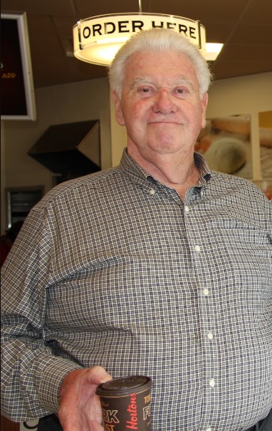 Obituario de Gordon Brian Howe