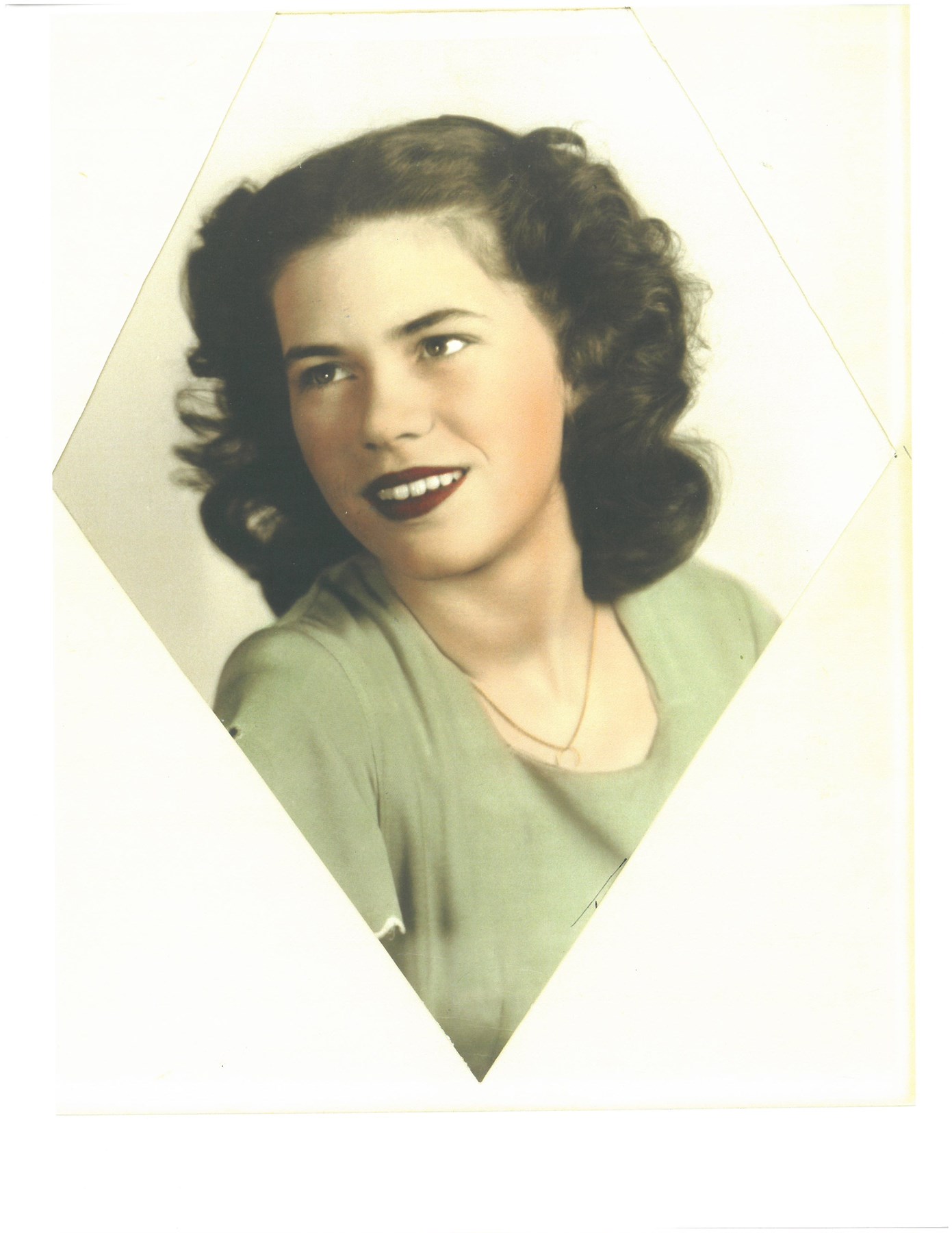 Obituary of Elizabeth E Worthy