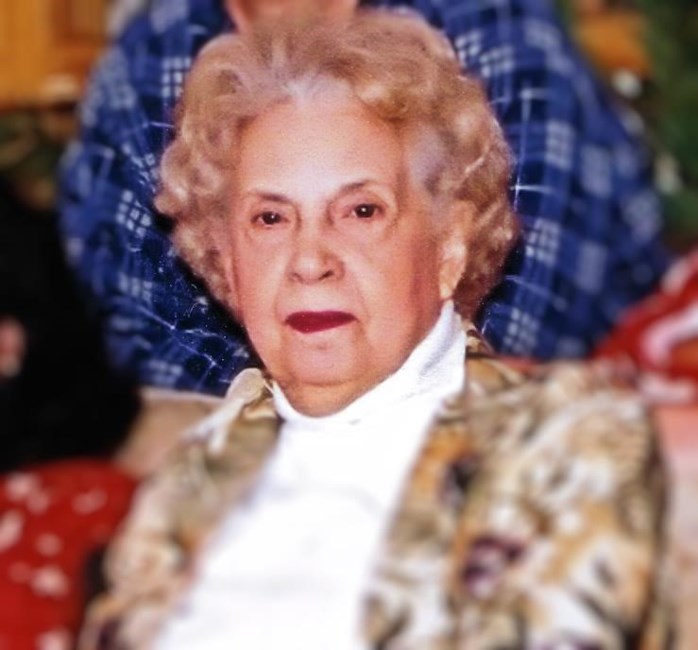 Obituary of Carmen Loncle