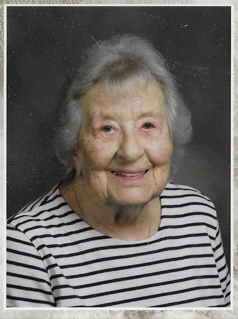 Obituary of Gertrude “Trudy” Earl