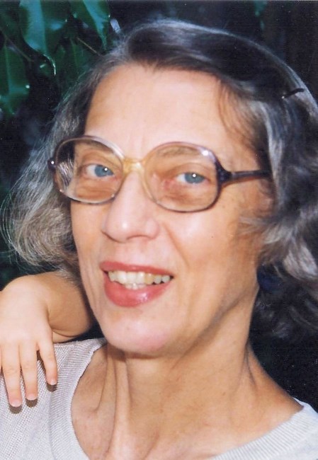 Obituary of Carolyn Cecilia von Voigtlander Malek