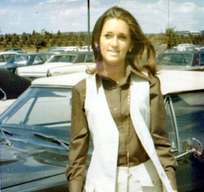 Obituary of Donna Marie (Glacken) Larkin